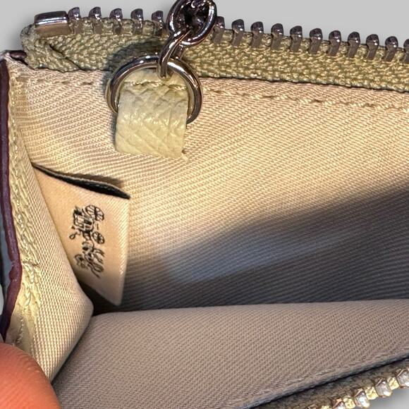Coach Small Zip Coin Case Card Holder with Key Ring – Light Beige - Picture 4 of 4